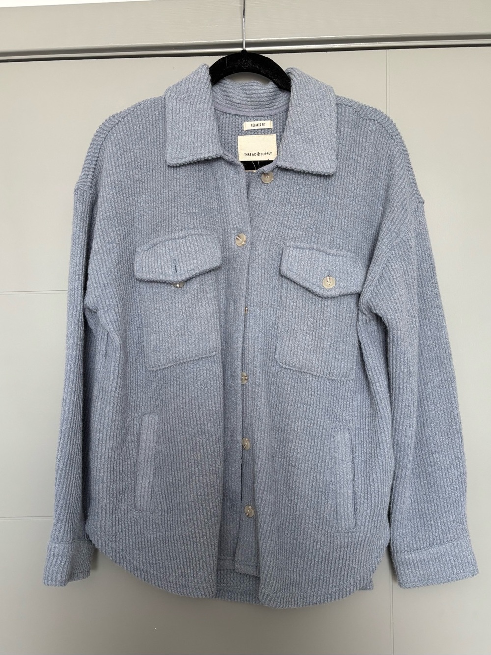 Womenโs Jacket